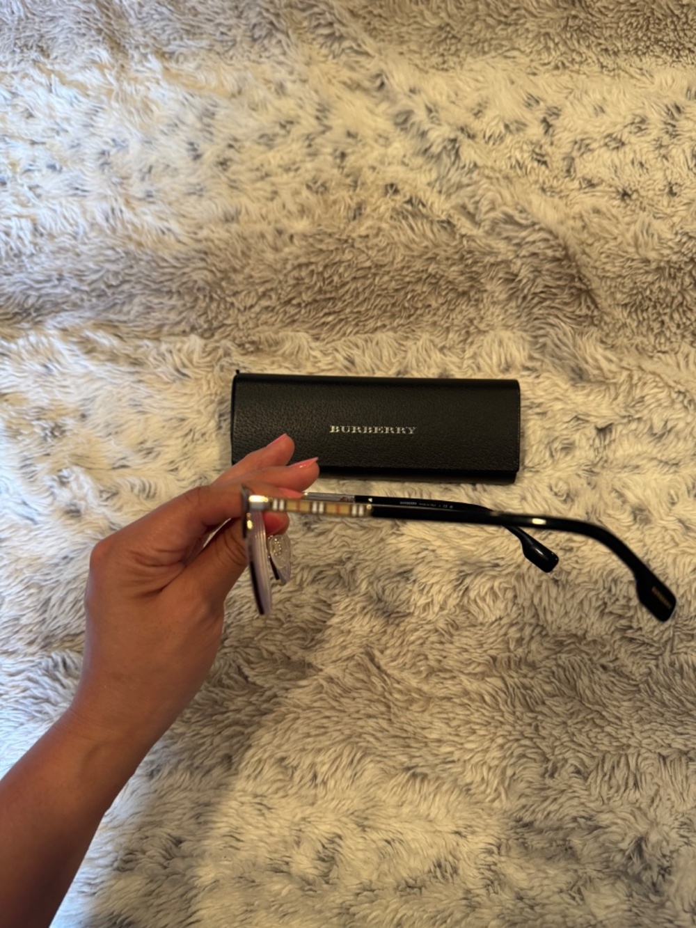 Burberry eye glasses - Picture 2 of 3